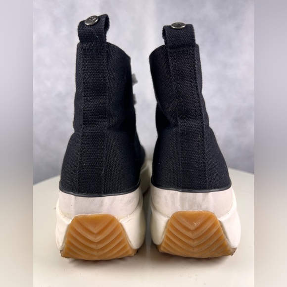 Madden Girl Winnona Platform Black and White Sneakers Size 7.5 - Picture 3 of 7